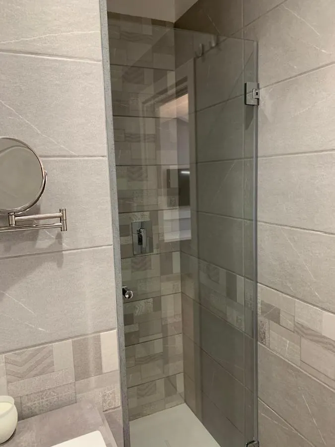 Casa vacanze Elegance CTA 0*,
